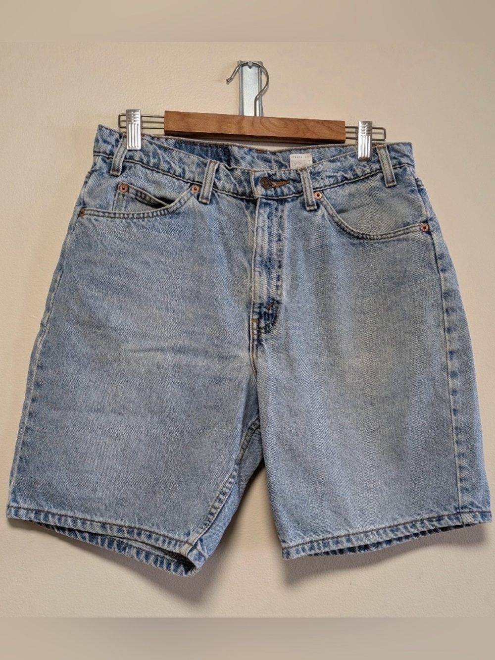 Levi’s 550 Orange Tab Relaxed Fit Denim Shorts Men’s 33